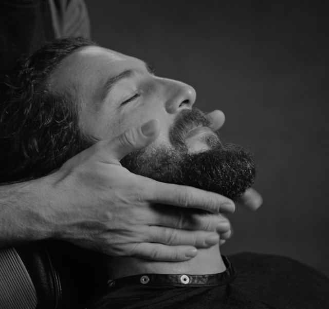 beard treatment at barber's